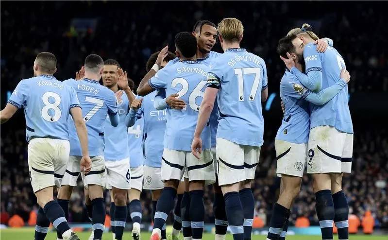 الدوري الانكليزي... سيتي يواصل صحوته برباعية في مرمى وست هام