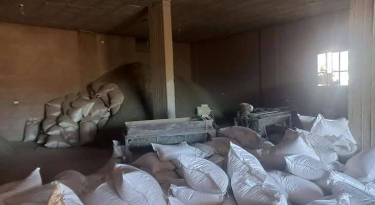 الجيش دهم معمل لتصنيع المخدرات وتخزينها
وضبط كمية كبيرة منها في اليمونة- البقاع