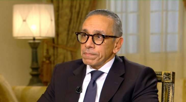 سفير مصر: إذا توافقت الكتل النيابيّة
على اسم قائد الجيش فنرحب بوصوله الى بعبدا