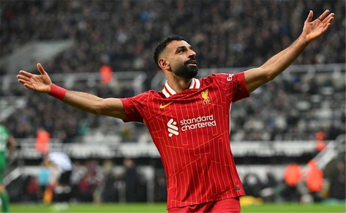 بسبب العام الأخير... صلاح
تحت مراقبة باريس سان جيرمان