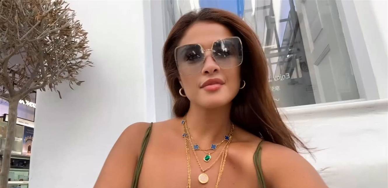 شقيق ياسمين عبد العزيز يكشف أسراراً جديدة عن طفولتها