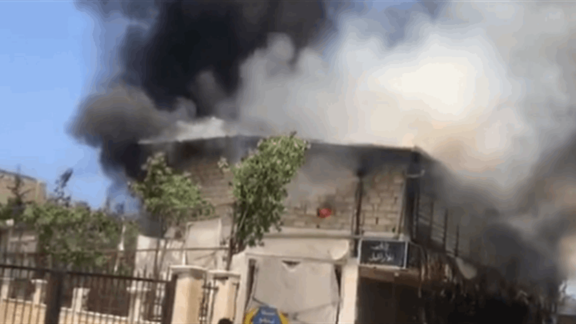 حريق كبير في معمل للاقمشة في منطقة الشويفات قبالة معمل غندور