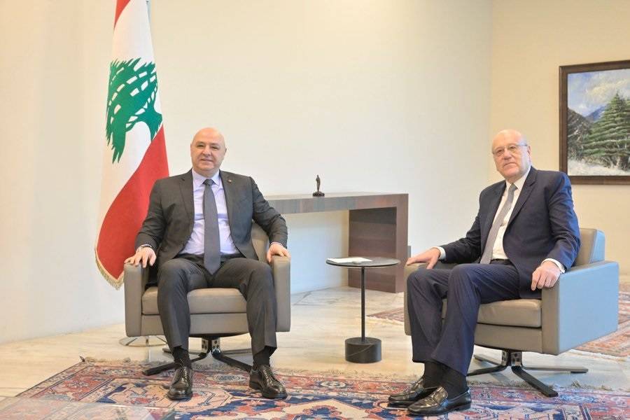 في أوّل لقاء رسمي.. ميقاتي من بعبدا: تحدثت مع الرئيس عون عن وضع الجنوب وضرورة إنسحاب العدو "الإسرائيلي" بالكامل ووقف خروقاته