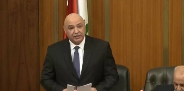 انتخاب رئيس لبنان... كيف علقت السعودية وإيران وأميركا؟