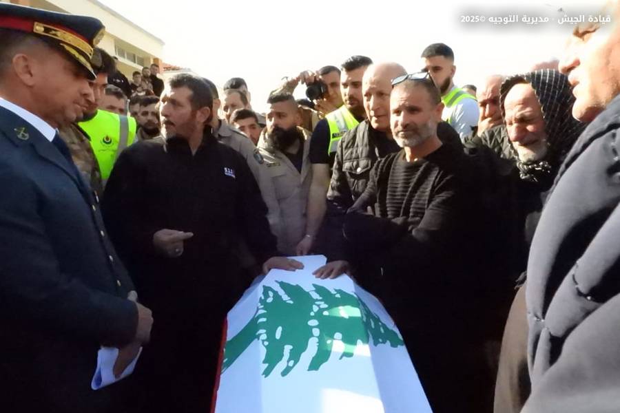 قيادة الجيش وأهالي بلدة جبال البطم شيّعوا الشهيد إبراهيم مهنا