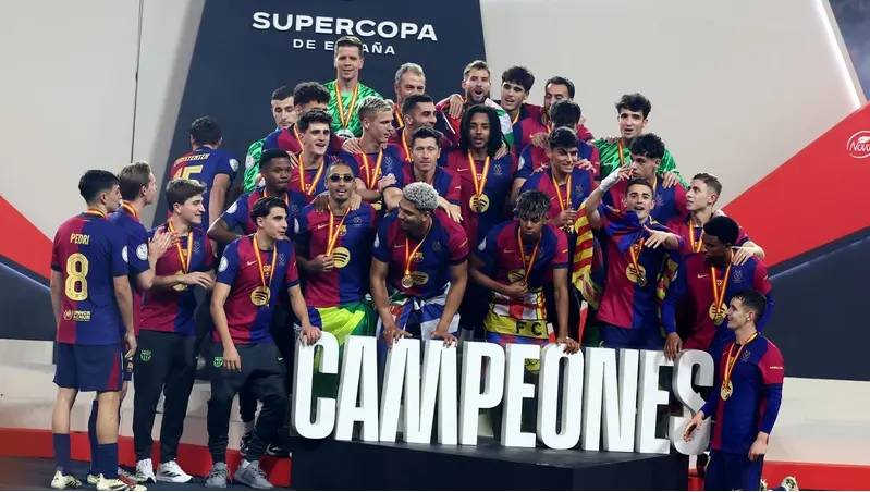 زلزال في الكلاسيكو.. برشلونة يسحق ريال مدريد بخماسية ويحصد لقب السوبر