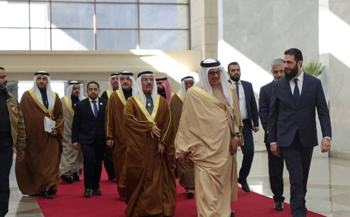 بينها لبنان وتركيا وأوكرانيا... إدارة بايدن تعفي دولاً تدعم الحكم الجديد في سوريا من العقوبات