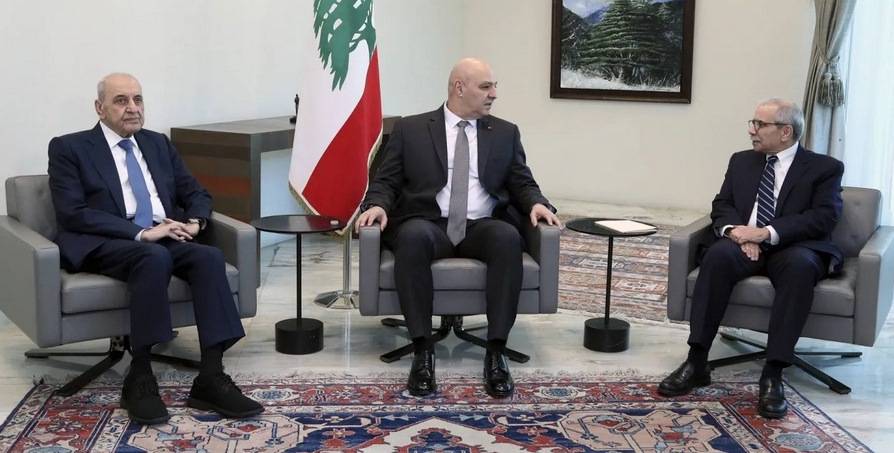 تشكيل الحكومة لن يتأخر بمشاركة "الثنائي الشيعي"
رئيس الجمهوريّة طمأن حزب الله وبري وصف ما حصل بـ"غيمة صيف ومرّت"