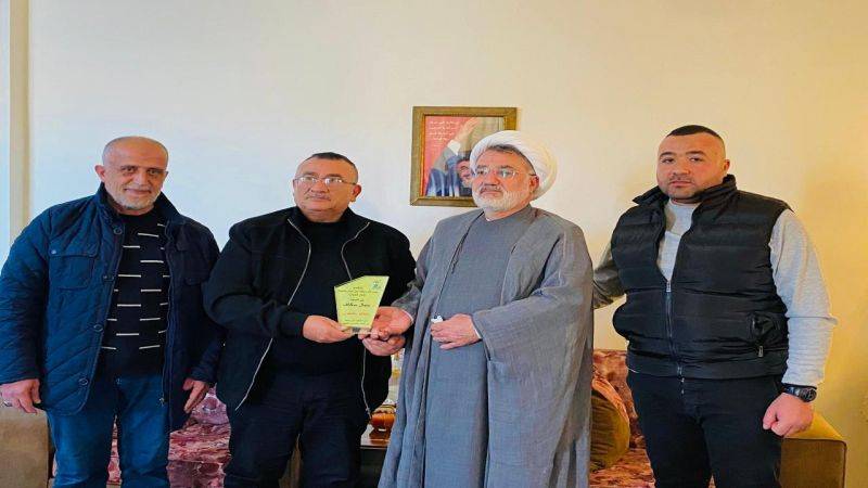 وفد من حزب الله زار 
منزل يحيى سكاف في المنية