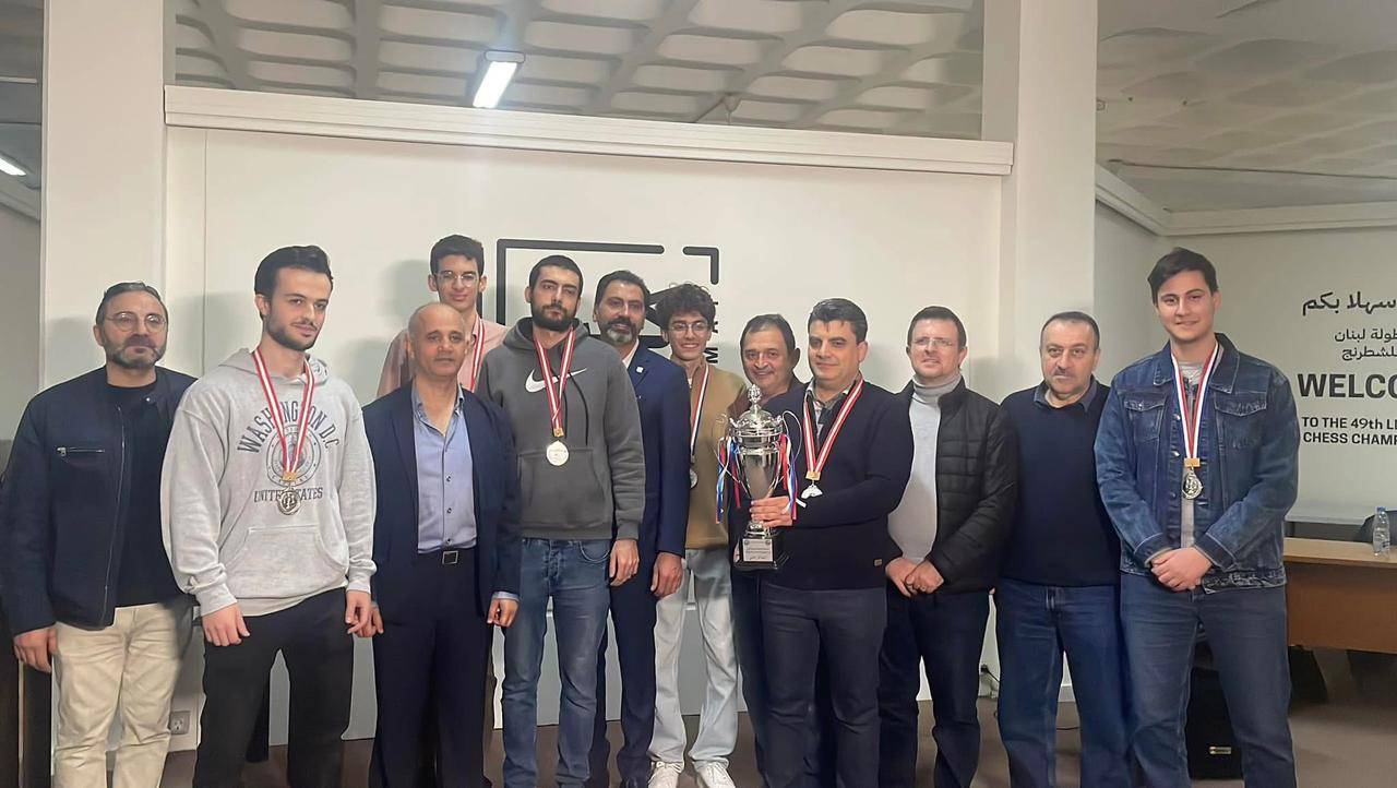 شباب انترانيك يهنىء انترانيك انطلياس
وصيف بطولة لبنان في الشطرنج