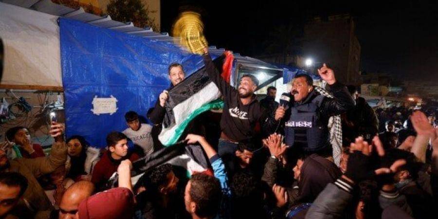 احتفالات عربية وإسلامية ترحيبا باتفاق غزة