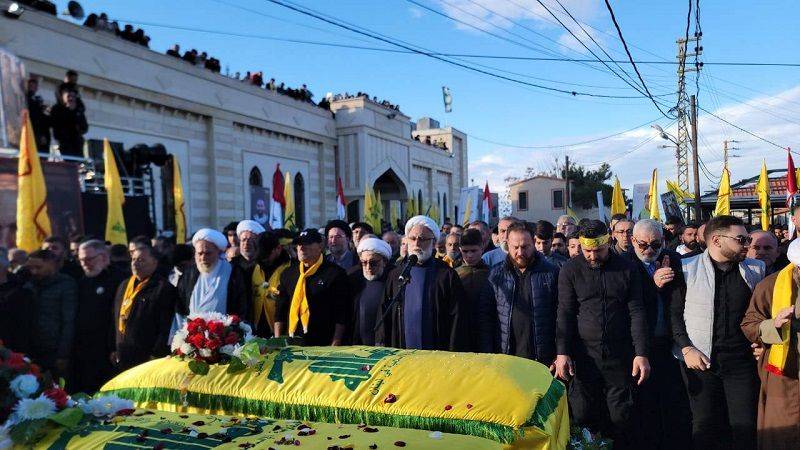 حزب الله أقام احتفالات تكريميّة... وشيّع كوكبة من الشهداء
الحاج حسن: على الدولة القيام بدورها لإتمام انسحاب العدو "الإسرائيلي"
فياض: عدم الانسحاب يشكّل مُعطى شديد الخطورة ويهدد مسار الاتفاقات