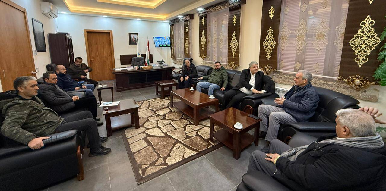 وفد من الجامعة الاسلامية في لبنان يزور بلدية بعلبك ورئيسها