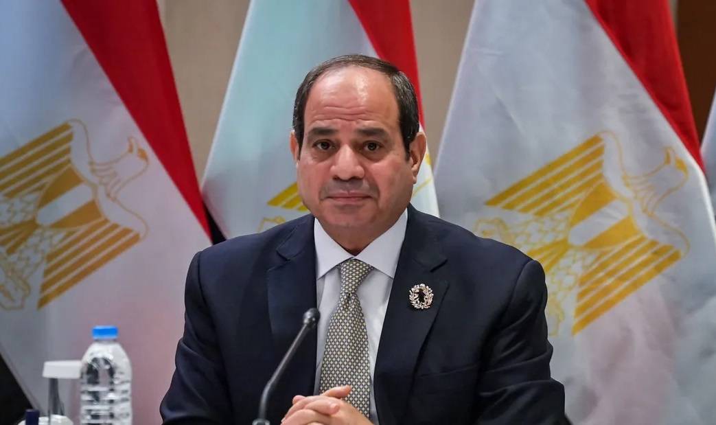 السيسي يؤكد أهمية استعادة الأمن في البحر الأحمر وباب المندب