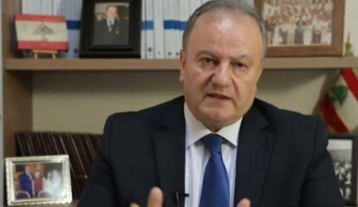 تملك 1200 سهم في عدّة شقق والإسقاط من حق التمديد القانوني