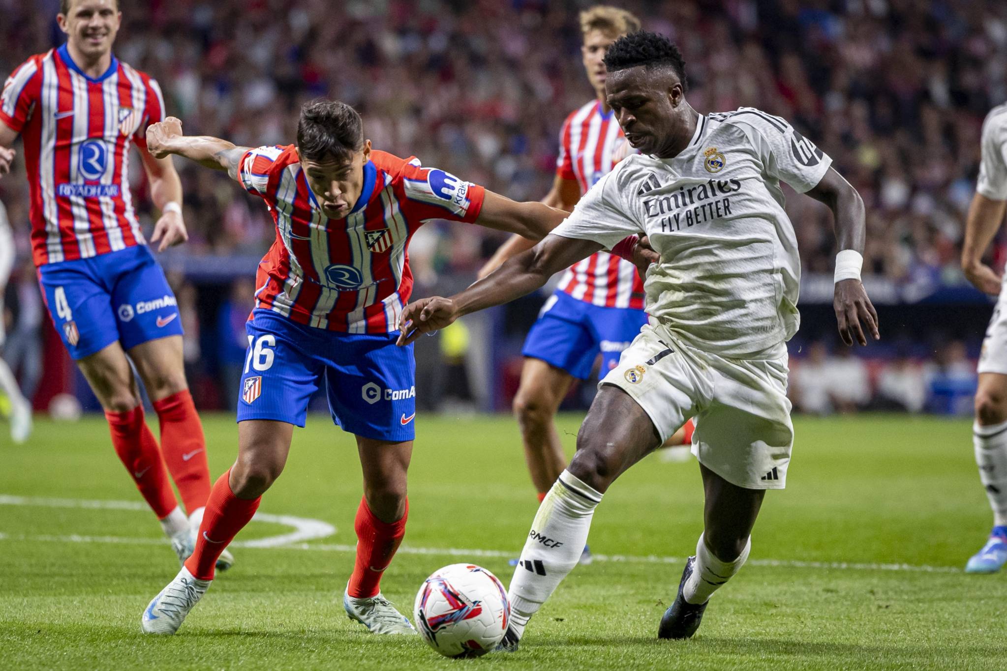 دربي ساخن بين ريال مدريد وأتلتيكو مدريد غداً
