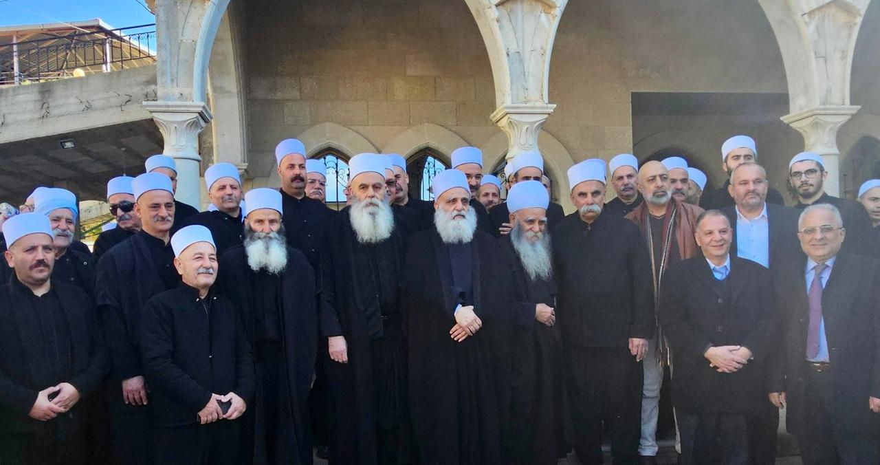 أبي المنى للمسؤولين: للتنازل
من أجل  مصلحة الوطن