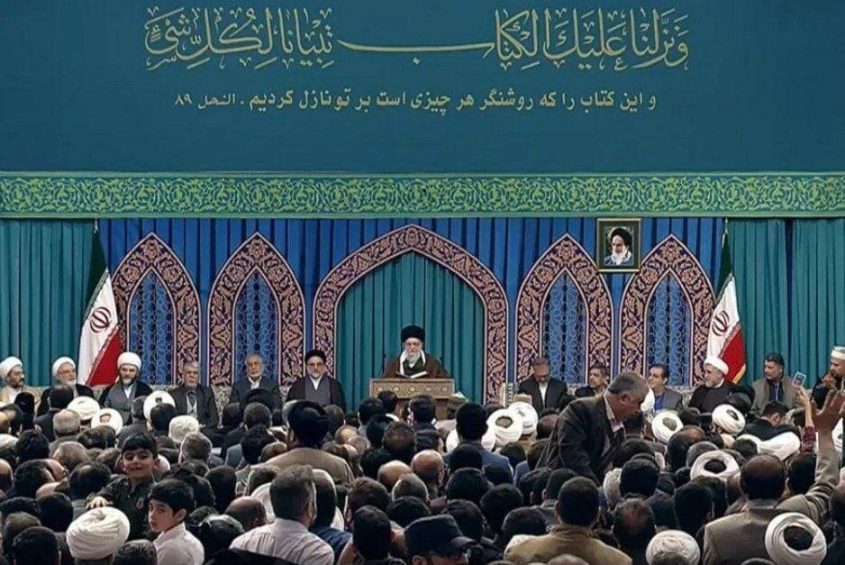 خامنئي: غزة ستتغلّب على 