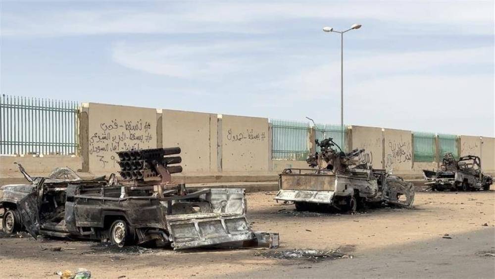 اشتباكات الخرطوم تقترب من القصر الرئاسي