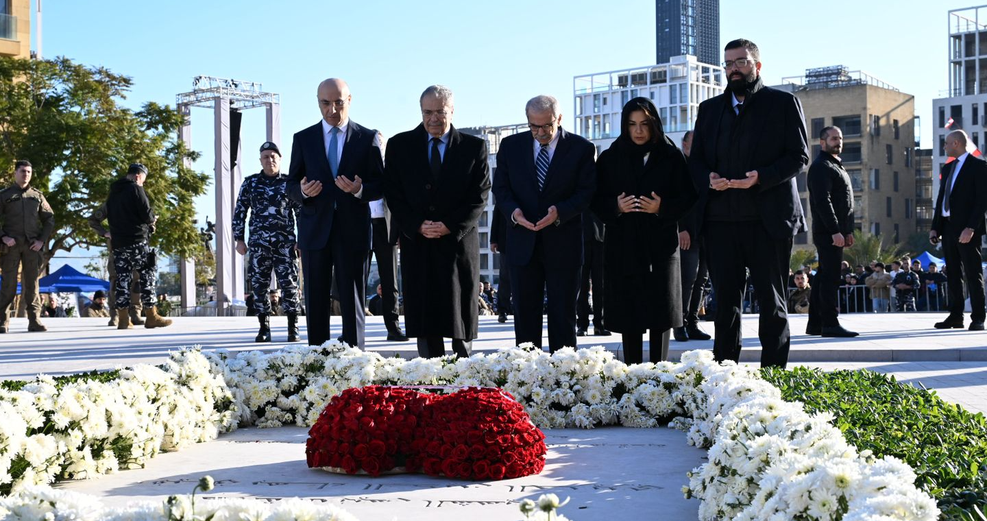 الرئيس سلام زار ضريح الحريري: لا أمان في ظل الافلات من العقاب