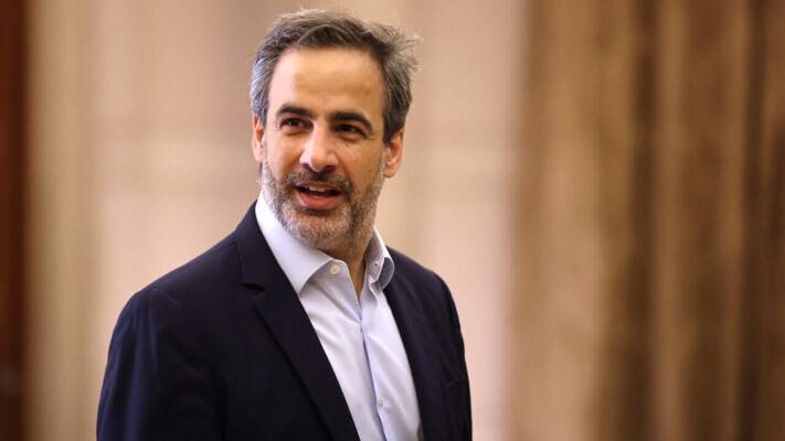 ميشال معوض أعلن منح ثقته للحكومة: حان الوقت باتخاذ قرار تاريخي بالعودة إلى لبنان