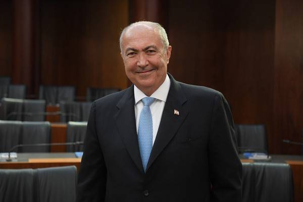 مخزومي: نمنح الثقة لهذه الحكومة وسنبقى العين الساهرة