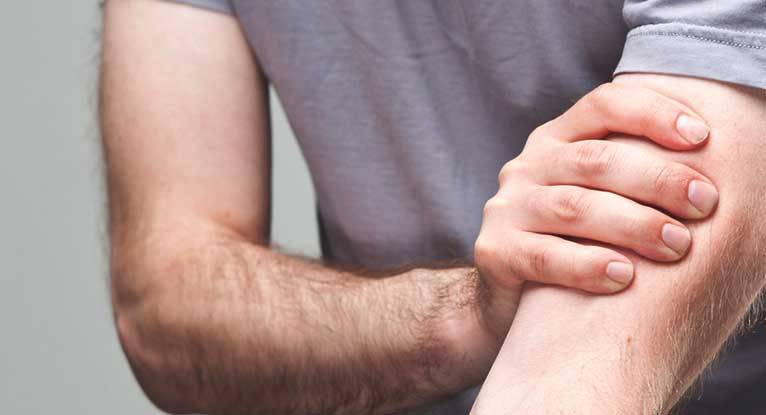 من الصداع إلى آلام المفاصل: كيف يؤثر الضغط الجوي على صحتك؟