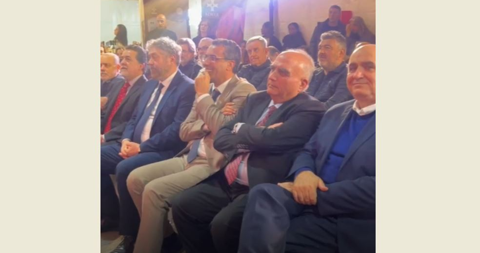 هاني خلال افتتاح معرض النبيذ قي ذوق مكايل :

ملف الزراعة سيكون جزءا من اعادة الاعمار