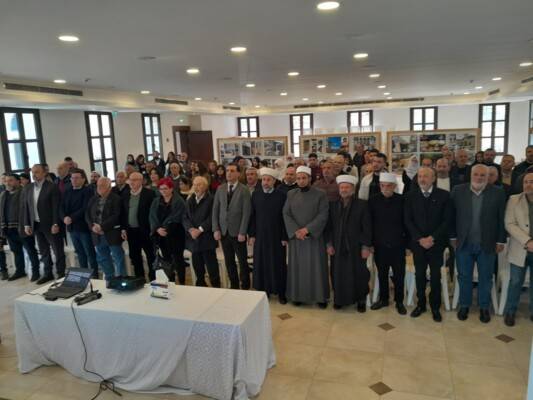 رعى مؤتمراً للإنماء البلدي والتقى وفوداً
تيمور جنبلاط: نرفض مشاريع التقسيم
وندعو لإنشاء هيئة إلغاء الطائفيّة ومجلس شيوخ