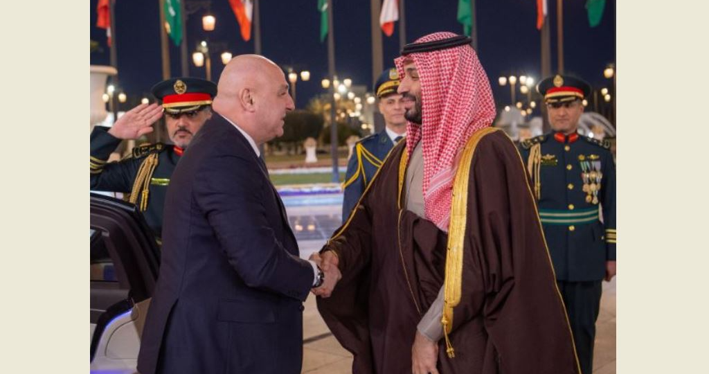 الرئيس عون غادر السعودية متوجها الى القاهرة