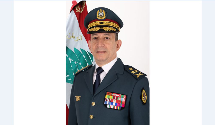 اعتذار قائد الجيش عن عدم تقبُّل التهاني
