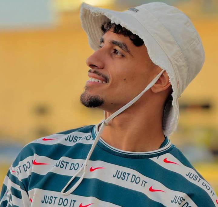 هواري لايف يقترب من المليون متابع على تيك توك