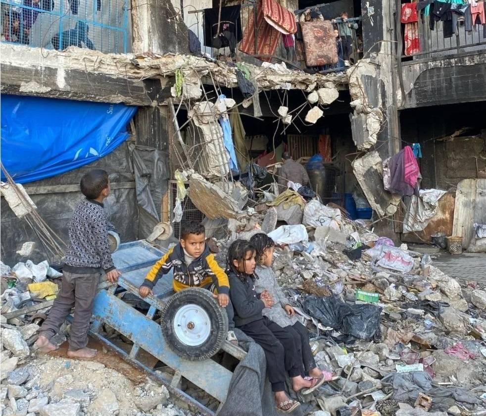 لازاريني يحذر من انهيار "الأونروا" وتأثيره على جيل كامل من الأطفال الفلسطينيين
