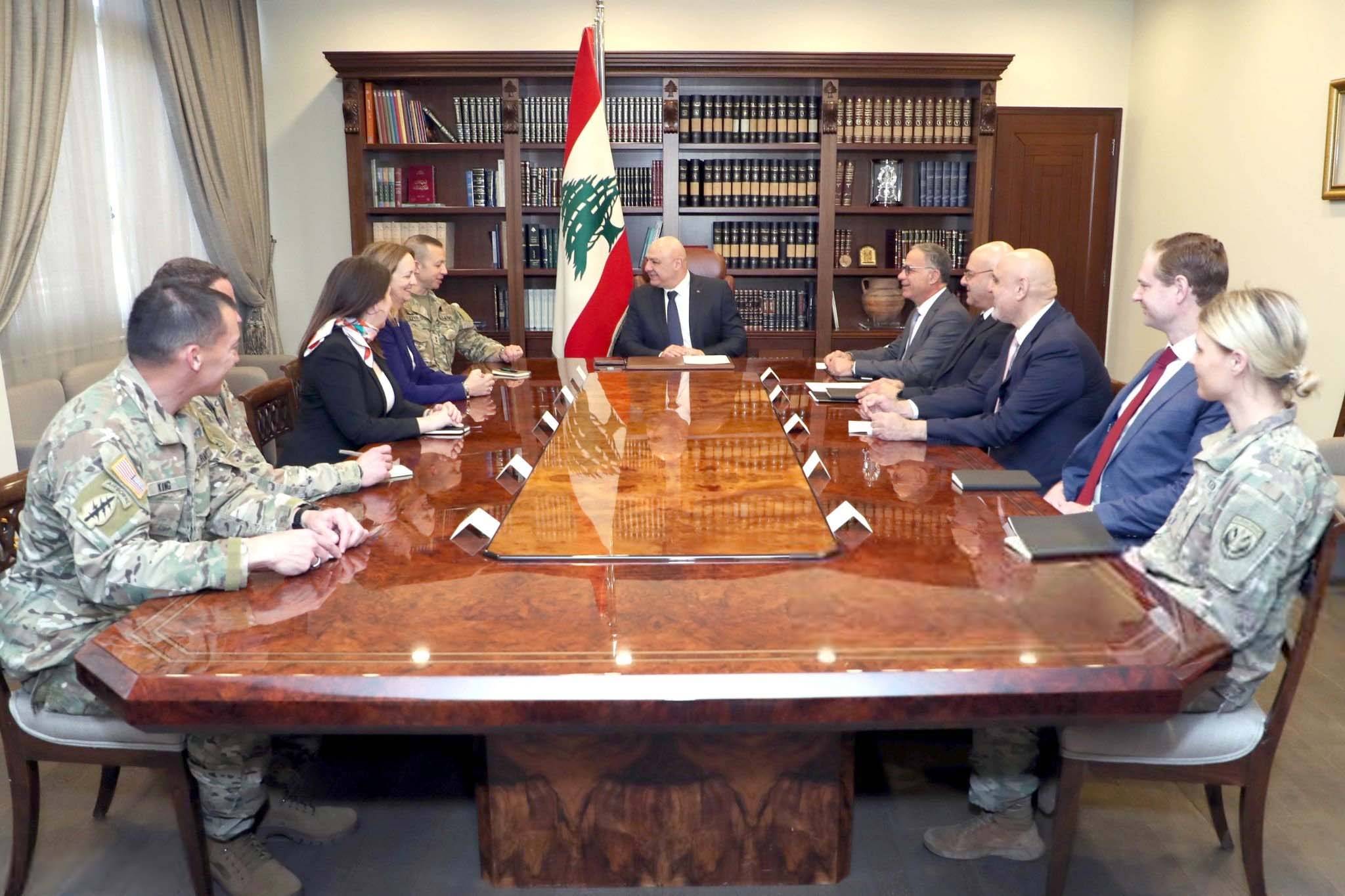 انجاز التعيينات الامنية الخميس... «تسوية» شقير وعبدالله أنقذتها؟
بري للخماسية: «وطني معاقب» واوتاغوس: مفاوضات الحدود قريبا
الحجار يكسر الجمود... والبيطار على مشارف قرارات حاسمة!