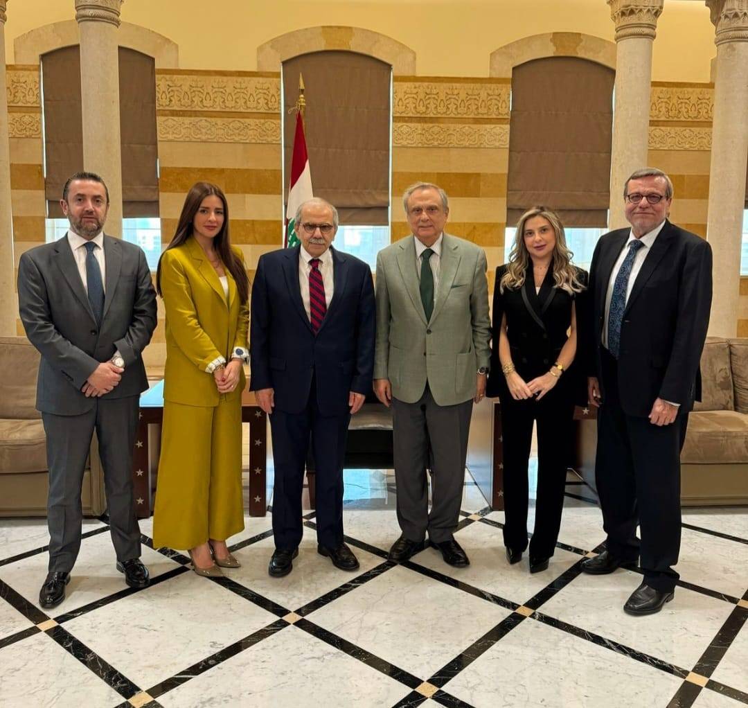 حبيب من السراي: مصرف الإسكان نموذج

عن الشرْكة بين القطاعين العام والخاص