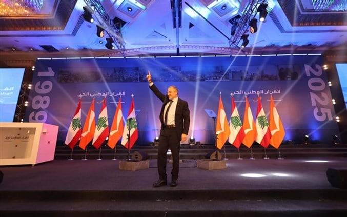 "الوطني الحرّ" خارج الحكومة والتعيينات الأمنيّة... والإداريّة لاحقًا؟
باسيل" يُثبّت" الافتراق مع عون وسلام... ويُشهر المعارضة