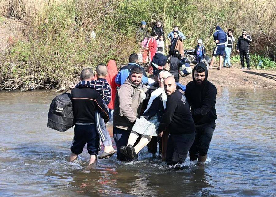 30 ألف نازح علوي في الشمال... وسيل النزوح مُتواصل
تلكوء المنظمات الدوليّة الإنسانية يُثير التساؤلات