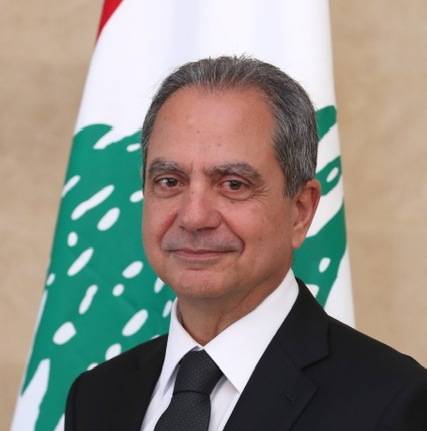 وزير الطاقة يكشف سبب الكلفة العالية للكهرباء