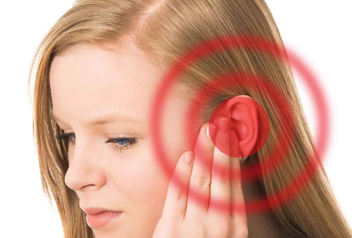 متى لا يجب تجاهل طنين الأذن؟ الأعراض والتحذيرات الطبيّة