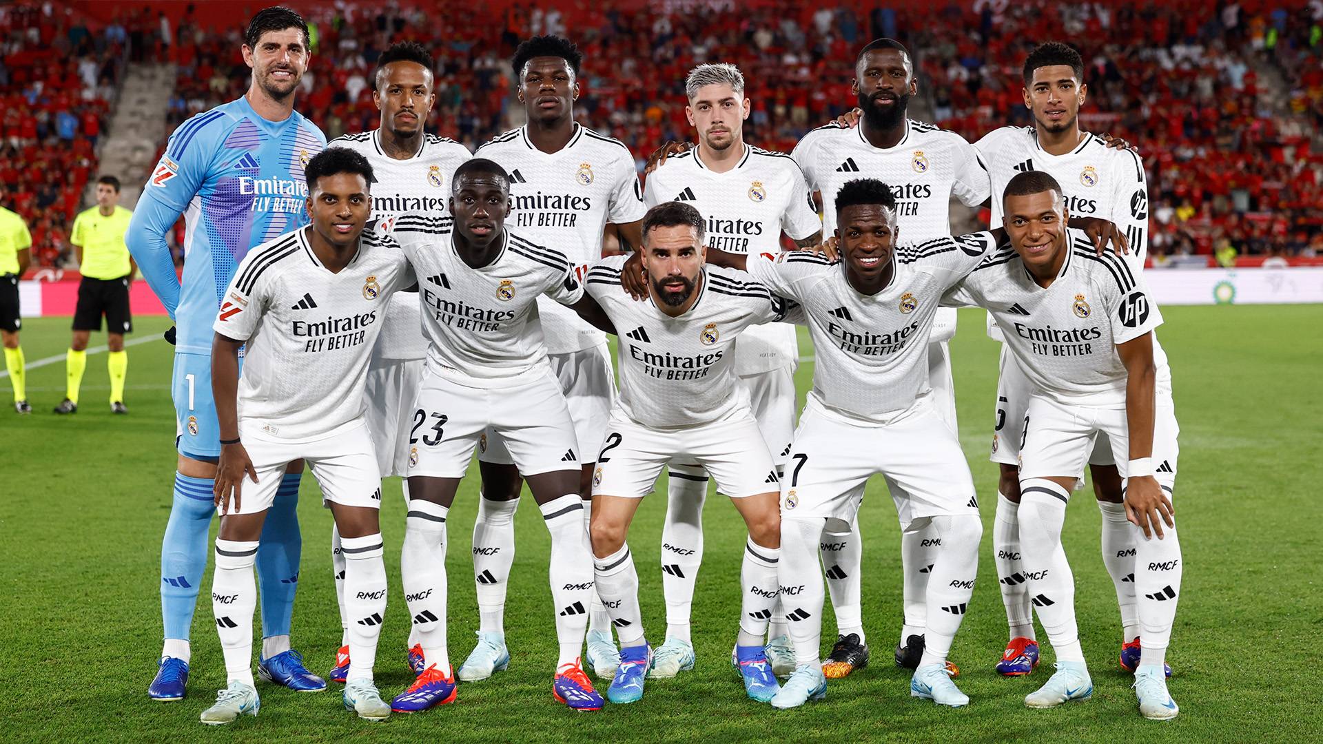 الدوري الاسباني... ريال مدريد يلتقي ليغانيس وبرشلونة يواجه جيرونا