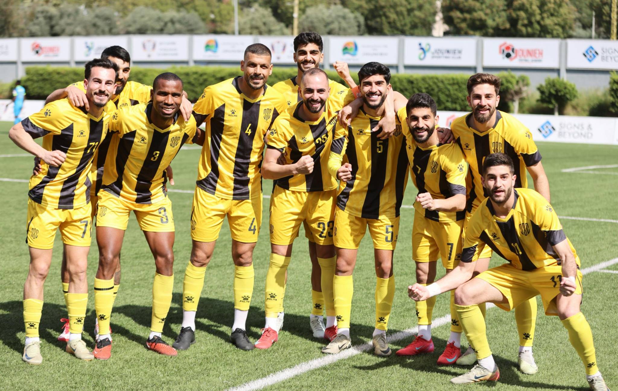 بطولة كرة القدم: العهد يكتسح الساحل والحكمة والتضامن الى "سداسية الأوائل"