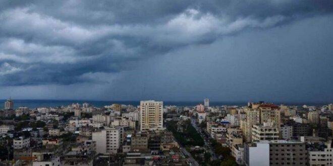 لبنان بين الأمطار والغبار... ارتفاع بالحرارة مع رياح خماسينيّة جافة