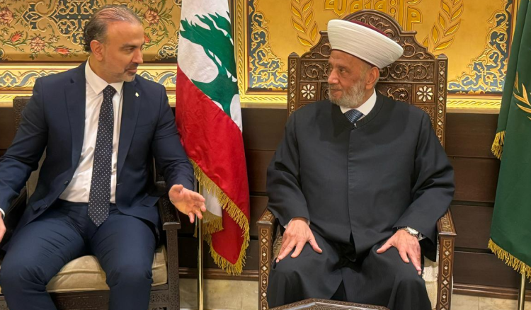نشاط المفتي دريان