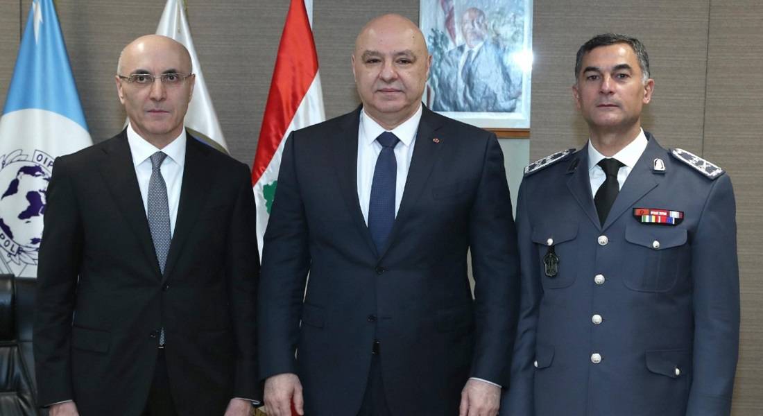 الرئيس عون خلال زيارته للمديريتين العامتين لقوى الأمن الداخلي والأمن العام: لتتحدث انجازاتكم عنكم!
