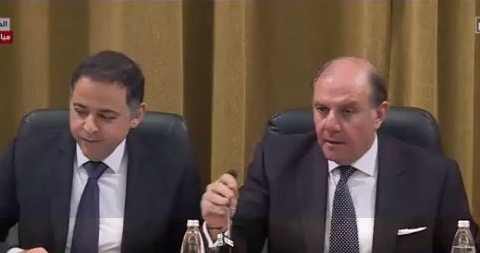 تسليم وتسلم في مصرف لبنان

منصوري: قرار تاريخي بوقف تمويل الدولة

سعَيد: الودائع محمية ويجب العمل على سدادها