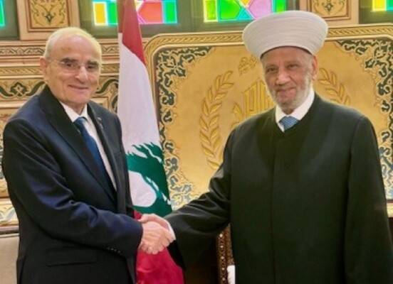 منسى بحث المستجدات الأمنيّة مع دريان والخطيب