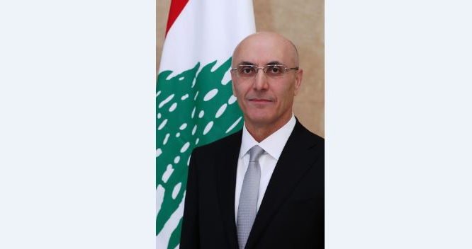 المكتب الاعلامي للحجار ينفي ما ما ورد عن مخالفته توصية مكتب المقاطعة