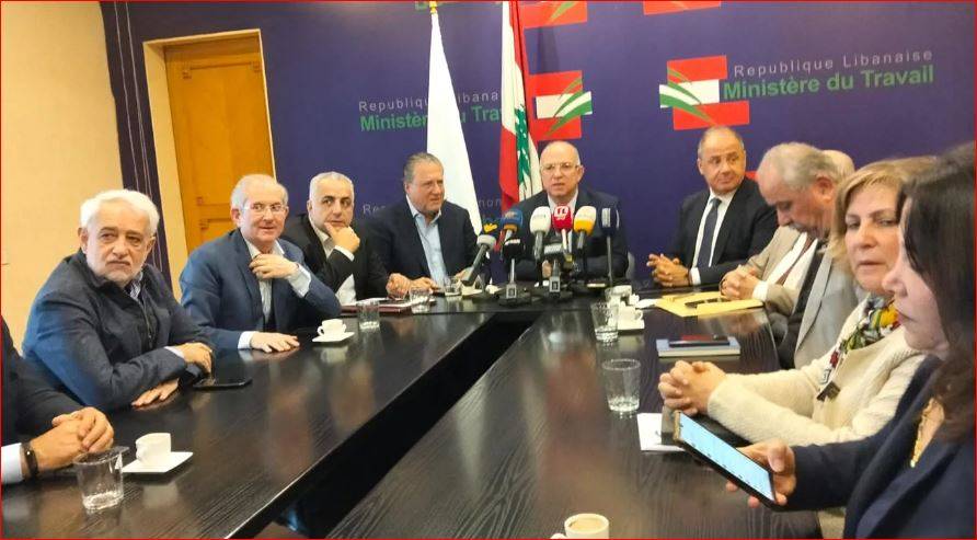 الوزير حيدر ترأس اجتماع لجنة المؤشر: بدأنا بتحضير المراسيم التطبيقية لنظام التقاعد