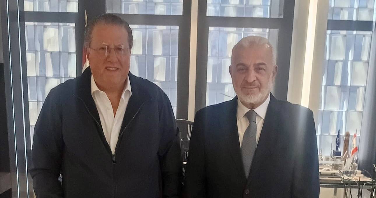 شقير عرض مع رئيس جمعية
تجار الشمال الورقة الإصلاحية