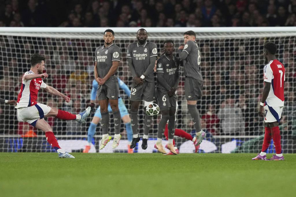 ليلة تاريخية لأرسنال أمام ريال مدريد...
هل بدأت نهاية عهد أنشيلوتي؟